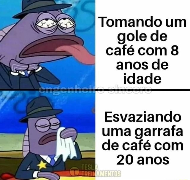 Tomando Um Gole De Caf Anos De Idade Esvaziando Uma Garrafa De