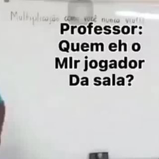 Futebol Mundial Memes - Aí a professora pergunta quem é o melhor jogador da  sala