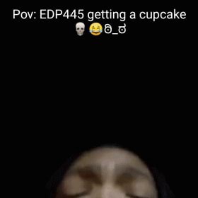 EDP445 getting a cupcake, EDP445