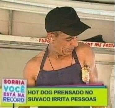 Ravanelli on X: É só um hot dog prensado no suvaco   / X