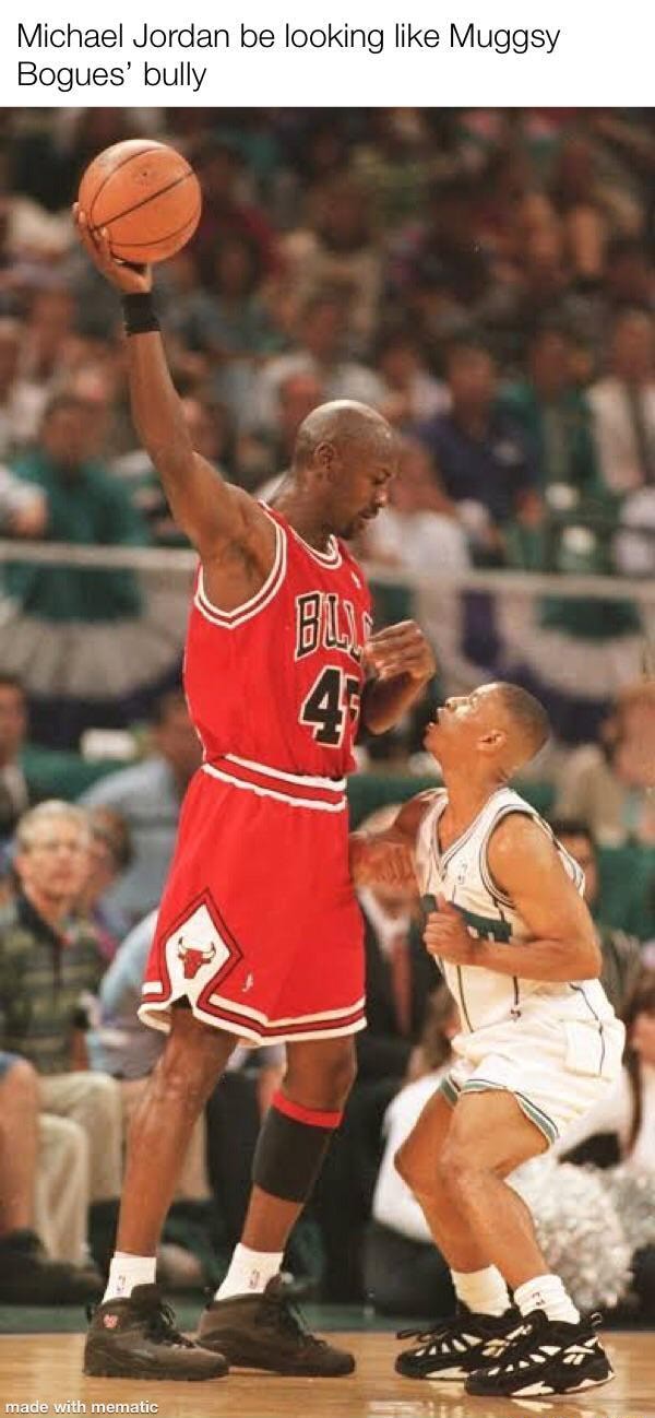 Michael Jordan be looking like Muggsy Bogues' bully Vi - iFunny Brazil