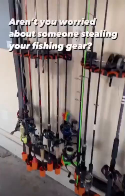 Ebout someone steaing your fishing gear? - iFunny Brazil