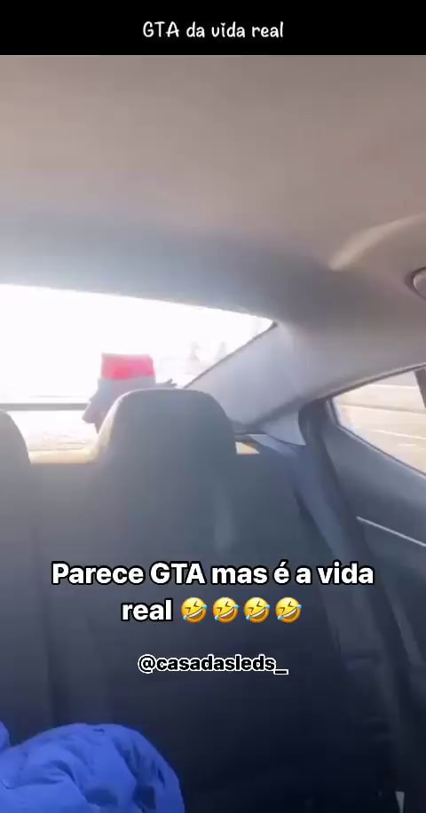 Parece GTA ou um jogo de corrida super real né Mas e só Roblox - iFunny  Brazil