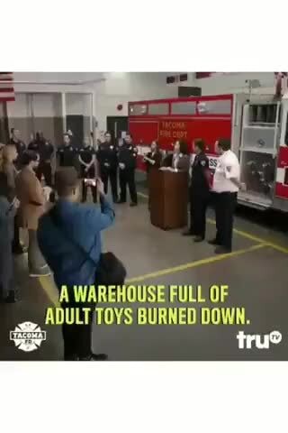 A WAREHOUSE FULL OF ADULT TOYS BURNED DOWN. iFunny Brazil